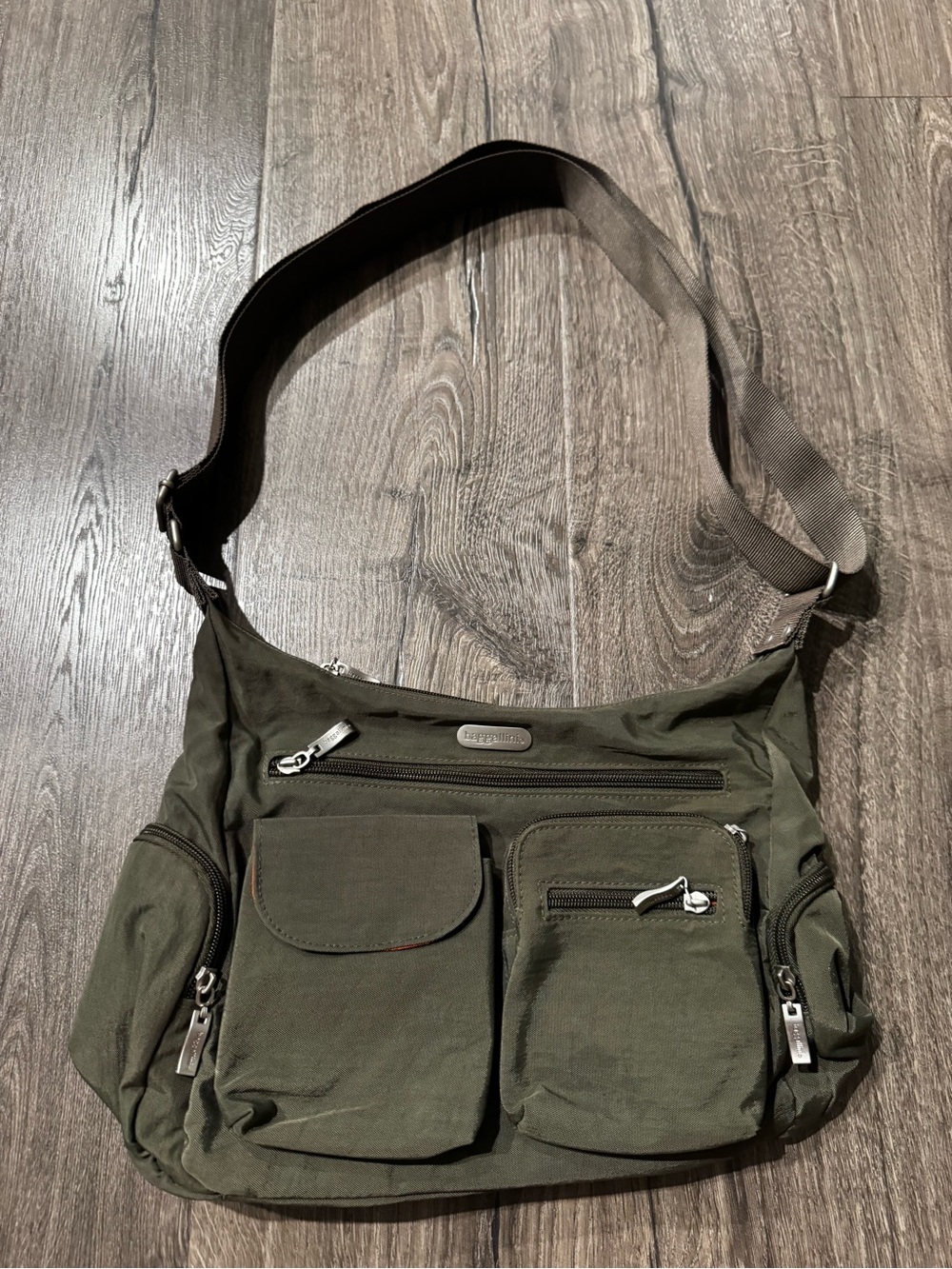 Baggallini Olive Green Messenger Crossbody Bag with Multiple Pockets